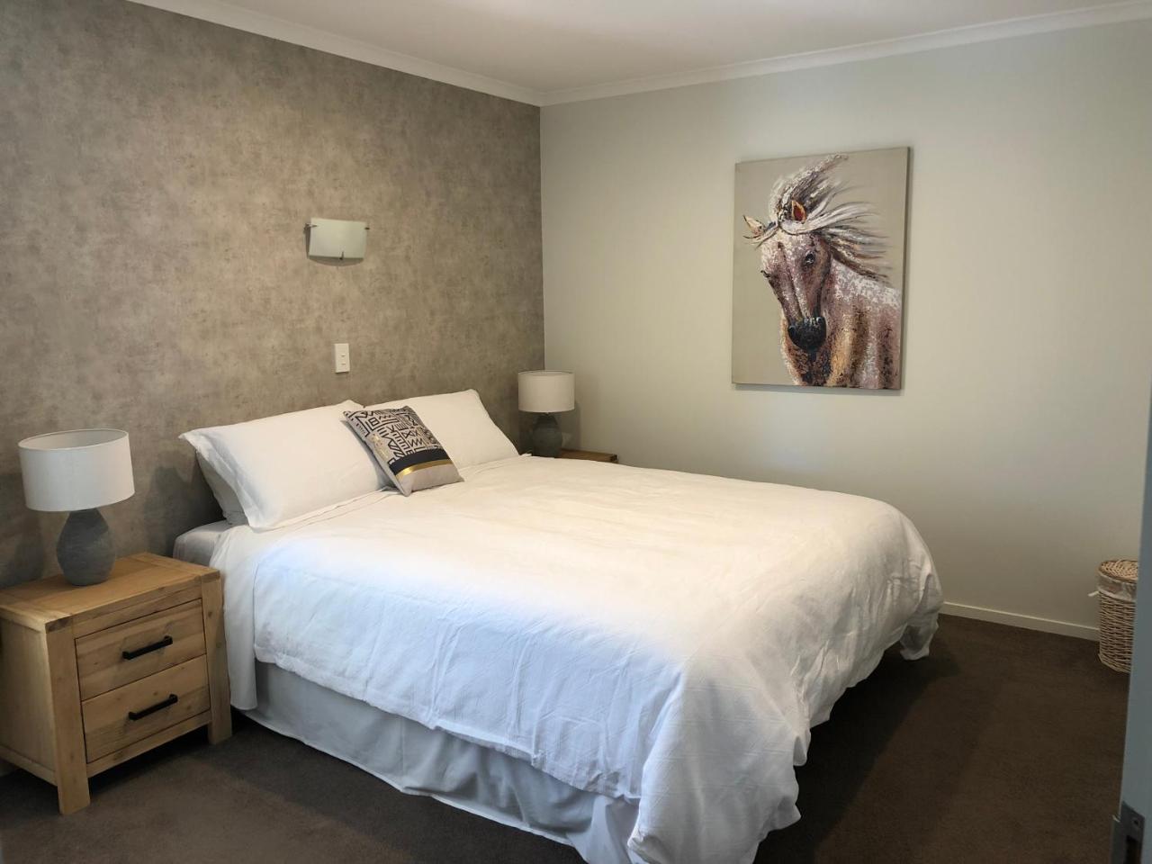 Baycourt Lakefront Motel Taupo Kültér fotó